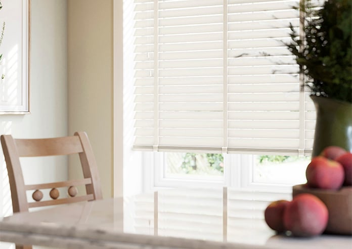 Malmo Deluxe, Ivory - Motorised Venetian Blind - Image 5